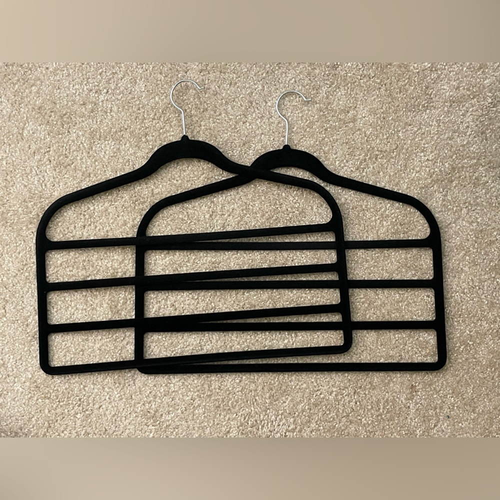 Multi-Tier Velvet Hanger, Black, Excellent Condition